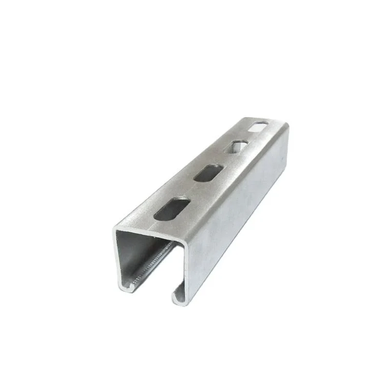 المنتجات الفولاذية المغلفنة قناة ذات فتحات من النوع C الأحجام الحجم القياسي لـ C Purlins Unistrut Channel Price