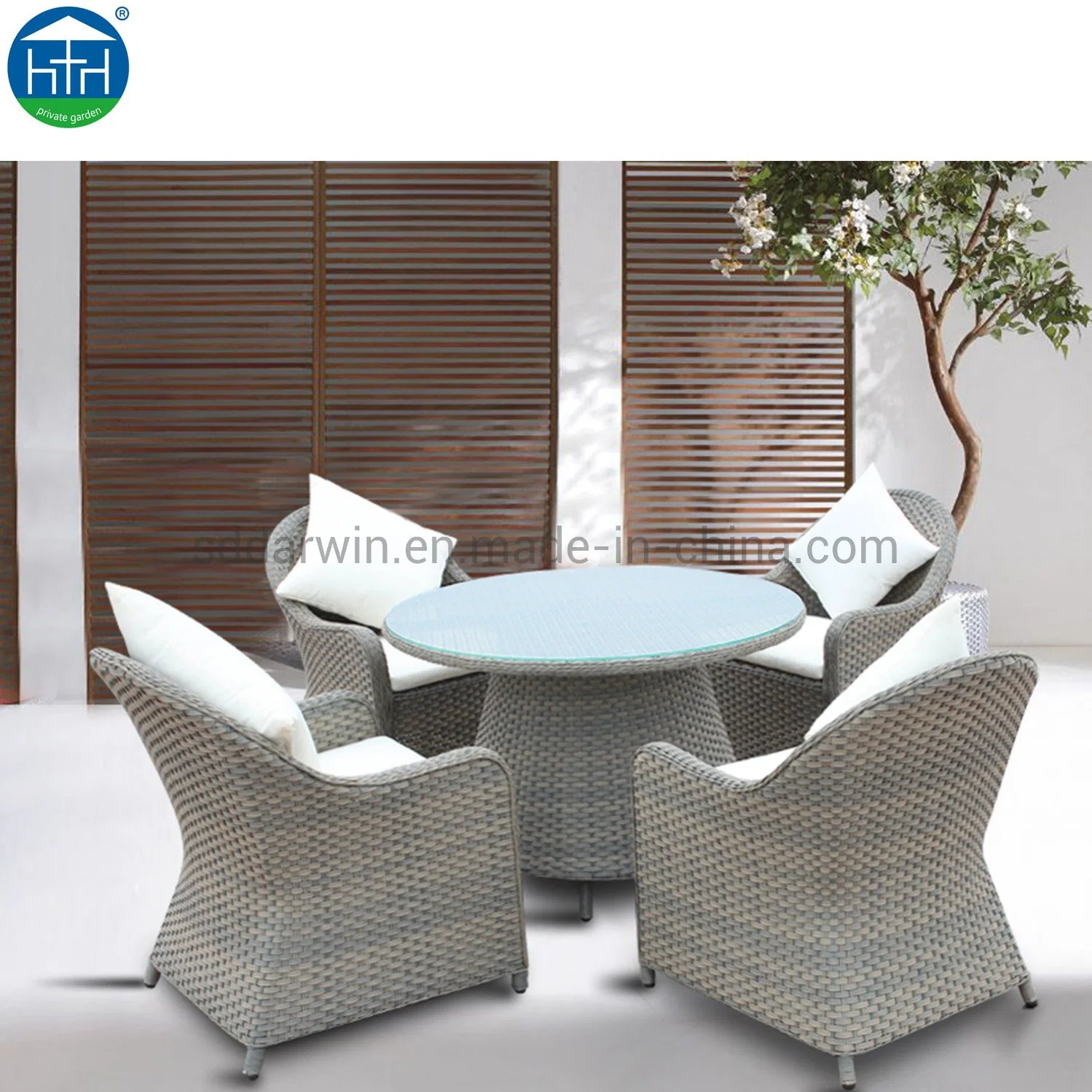 Teak Wood Outdoor Furniture Garden Set Table and Chair Luxury Patio Garden Furniture for Outdoor Dining Room