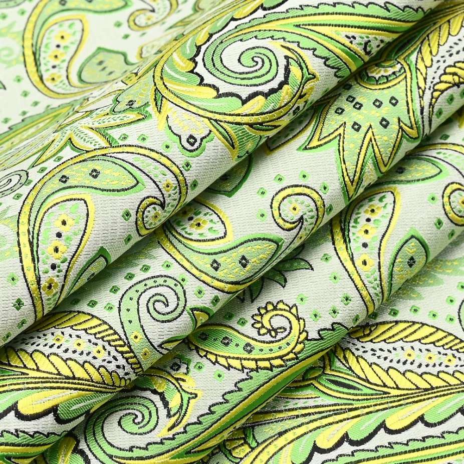 Tissu jacquard tissé en satin unique à motif cachemire fleuri avec Brocade de style Yili