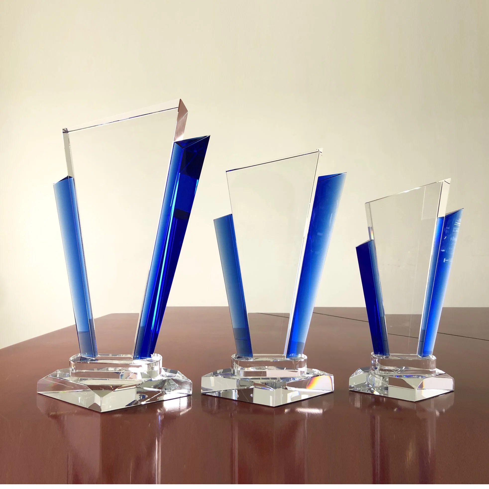 Trofeo de cristal color Crystal Awards