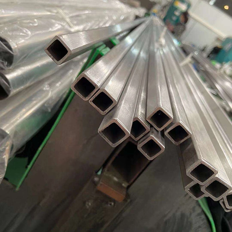 Hot Sale 304L 316 316L 310 310S 321 304 Seamless Stainless Steel Pipes/Square and Rectangular Hollow Tube Manufacturer