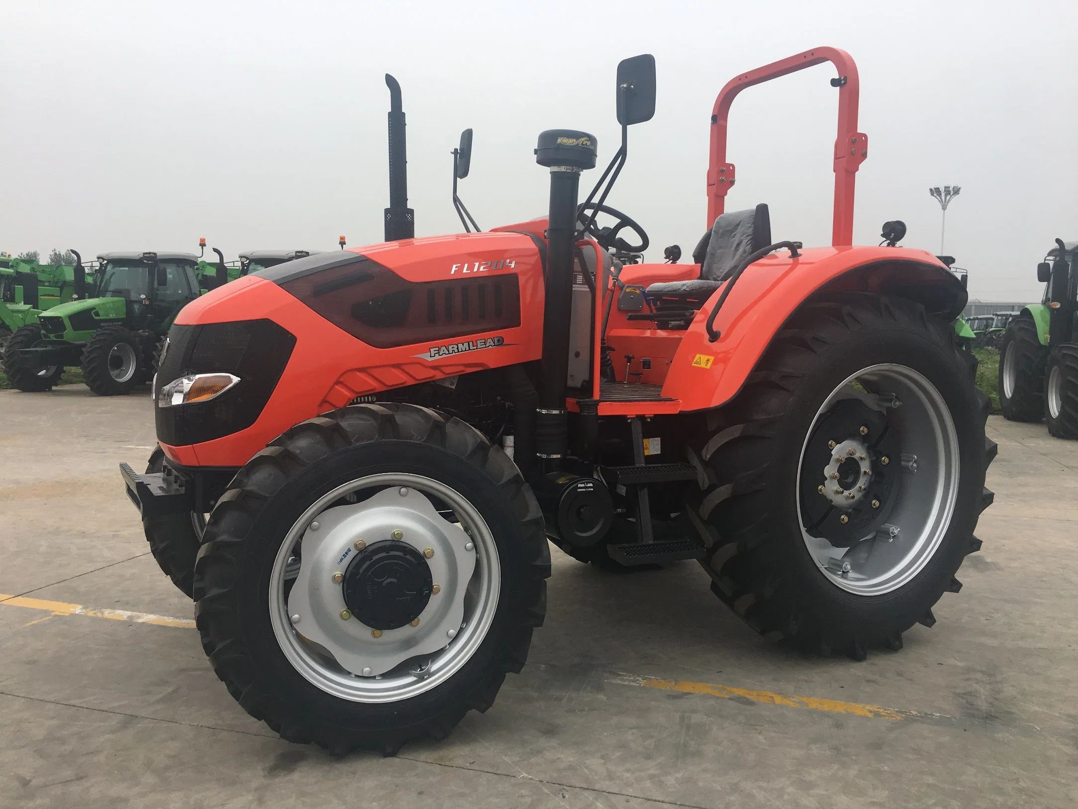 Haute durabilité et bonnes performances Chinois 90HP 4WD pour ferme Tracteur agricole Farmlead avec tracteurs ROPS