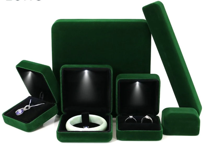 Fashion Black Jewelry Packaging Box with Logo Proposal Diamond Ring Box with LED Light Jewelry Organizer Packaging Box