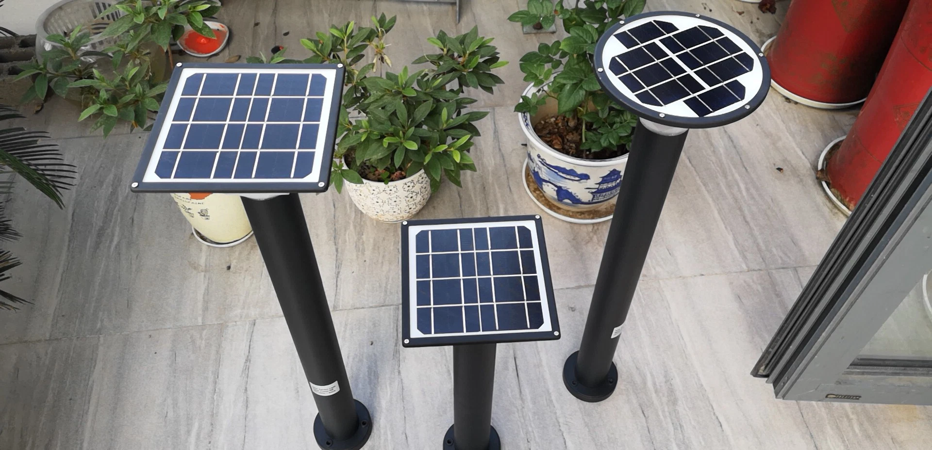 KSUN Vente chaude 7W Lumière solaire de jardin et de pelouse avec télécommande.