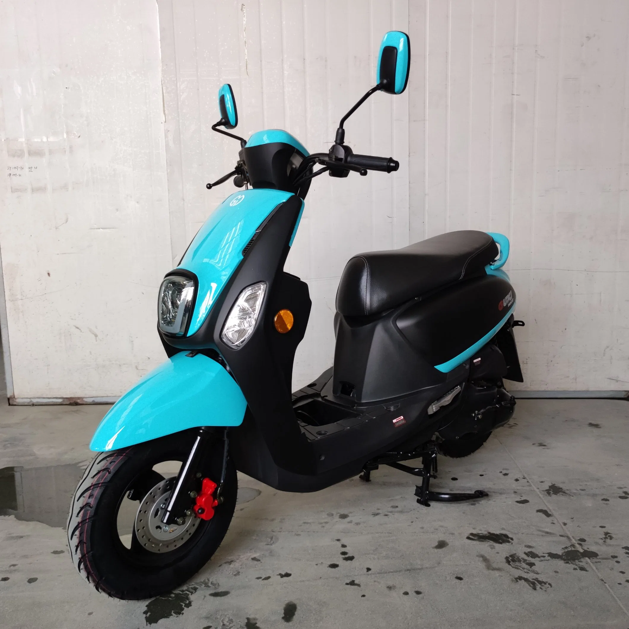 Commerce de gros nouveau CEE/EPA 125cc/150cc/200cc gaz/essence scooter cyclomoteur pour adulte