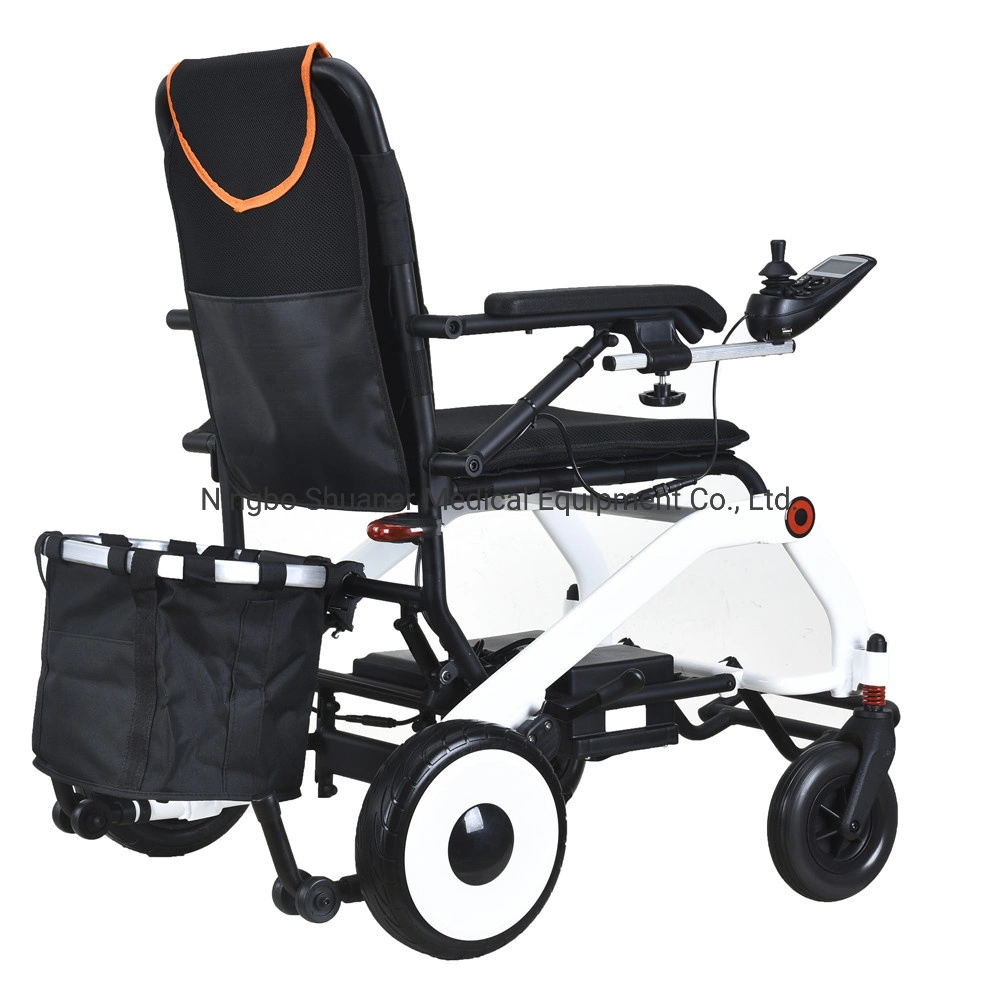 Les produits médicaux OEM de pliage de fauteuil roulant électrique de commande à distance d'alimentation Rollator pliable Walker