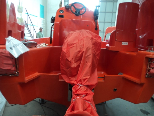 Fiberglass Ship Offshore FRP Solas 15 Persons Outboard Motor or Diesel Engine Frc Fast Rescue Boat with Davit