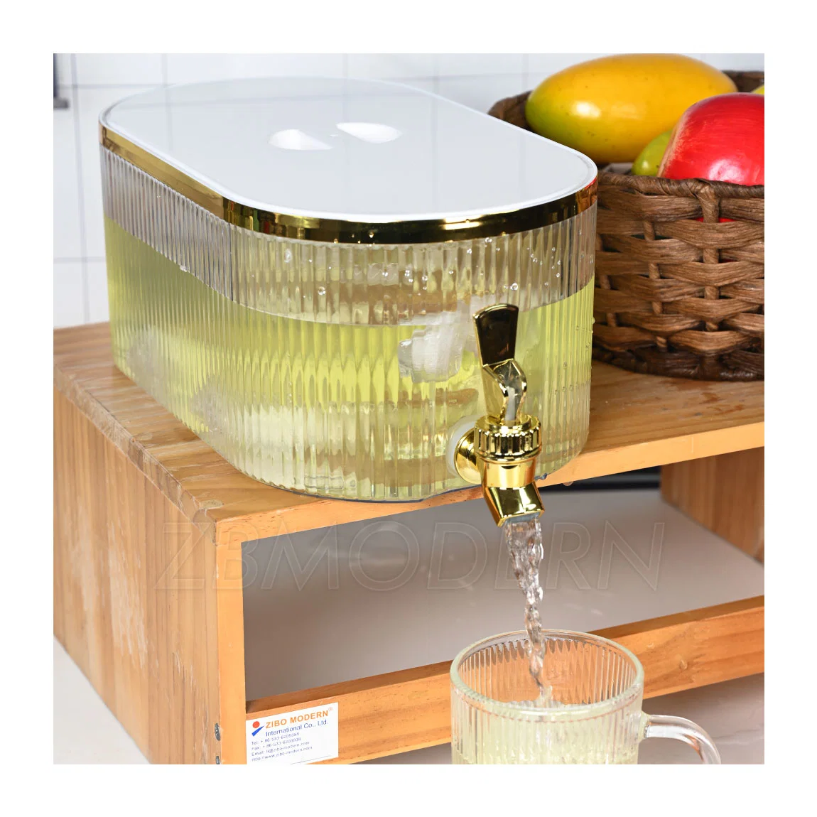 5.3L Refrigerator Cold Water Kettle Plastic Fruit Juice Bucket Beverage Dispenser Drink Juice Dispenser Battle with Tap