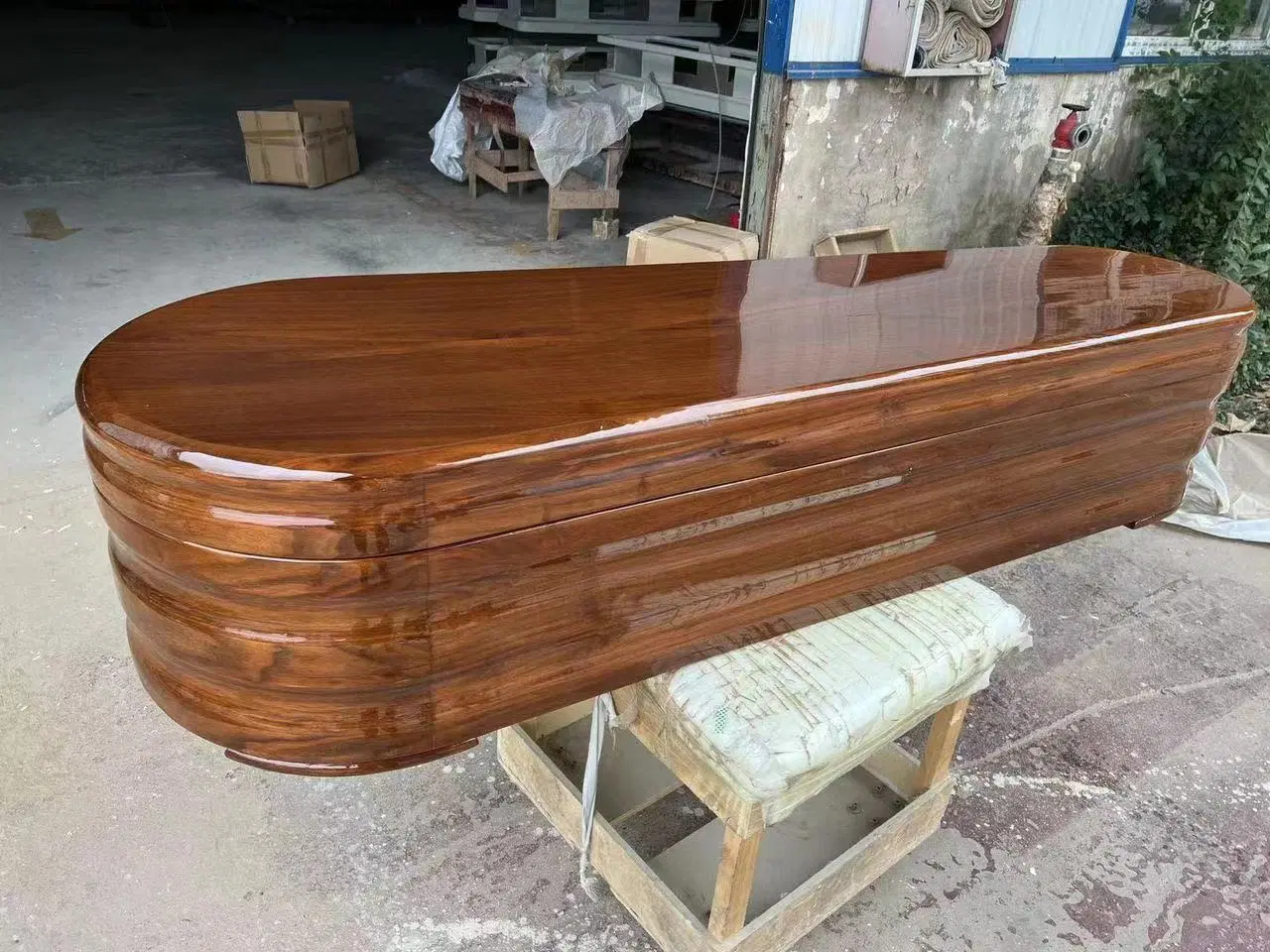 Madera Cremation Urn para adultos fabricado en Vietnam/ Mini Coffin Para adultos