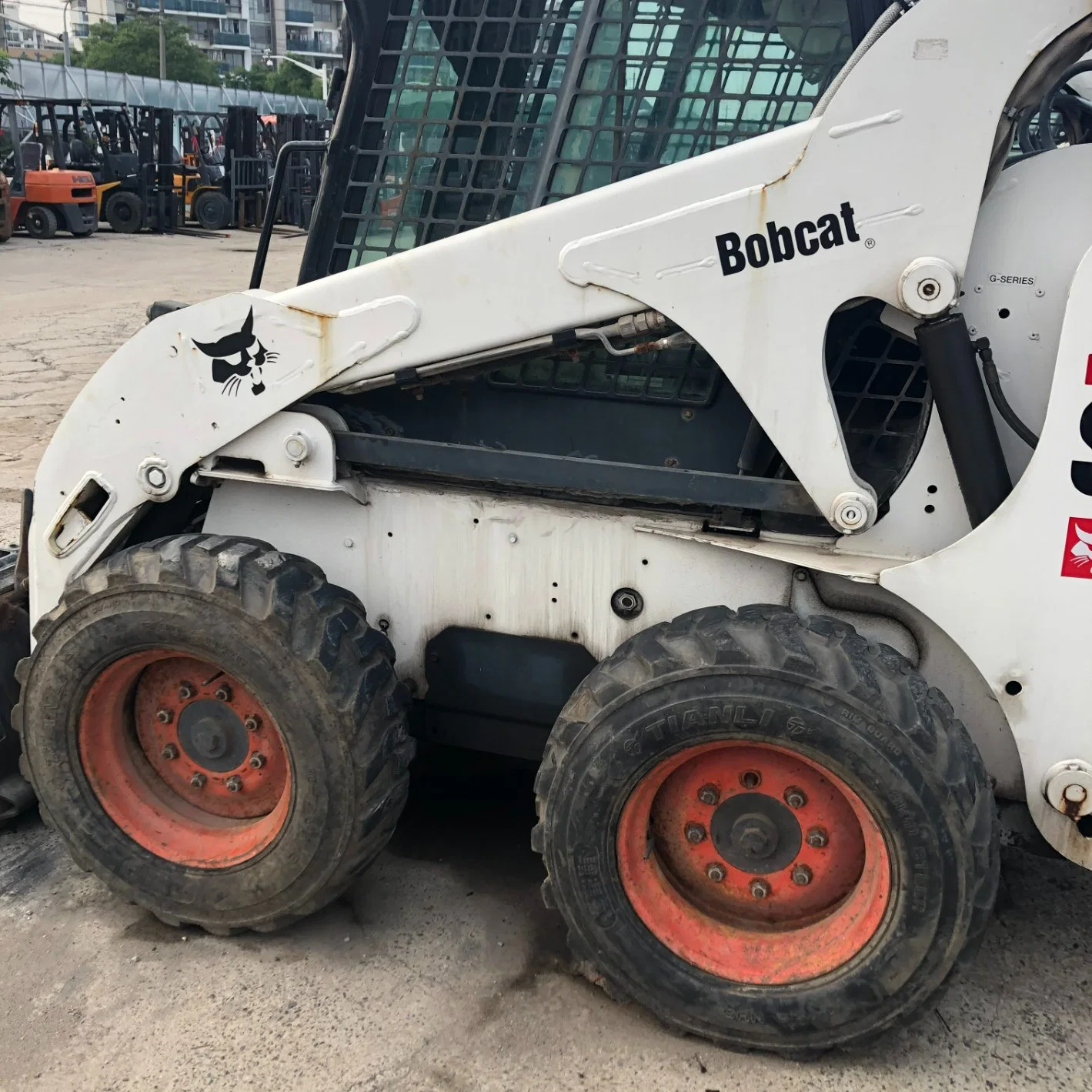 Verkauf guter Zustand gebraucht Baumaschine Gleitlader Bobcott S185 Für günstigen Verkauf Bagger mit hoher Iperating Effizienz Bobcott S185