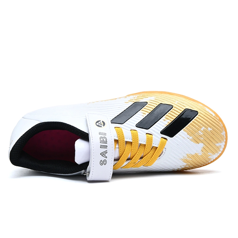 Hot Selling chaussures de football respirantes et non-Slip Sneakers de sport d'extérieur pour femmes Chaussure de football de marque