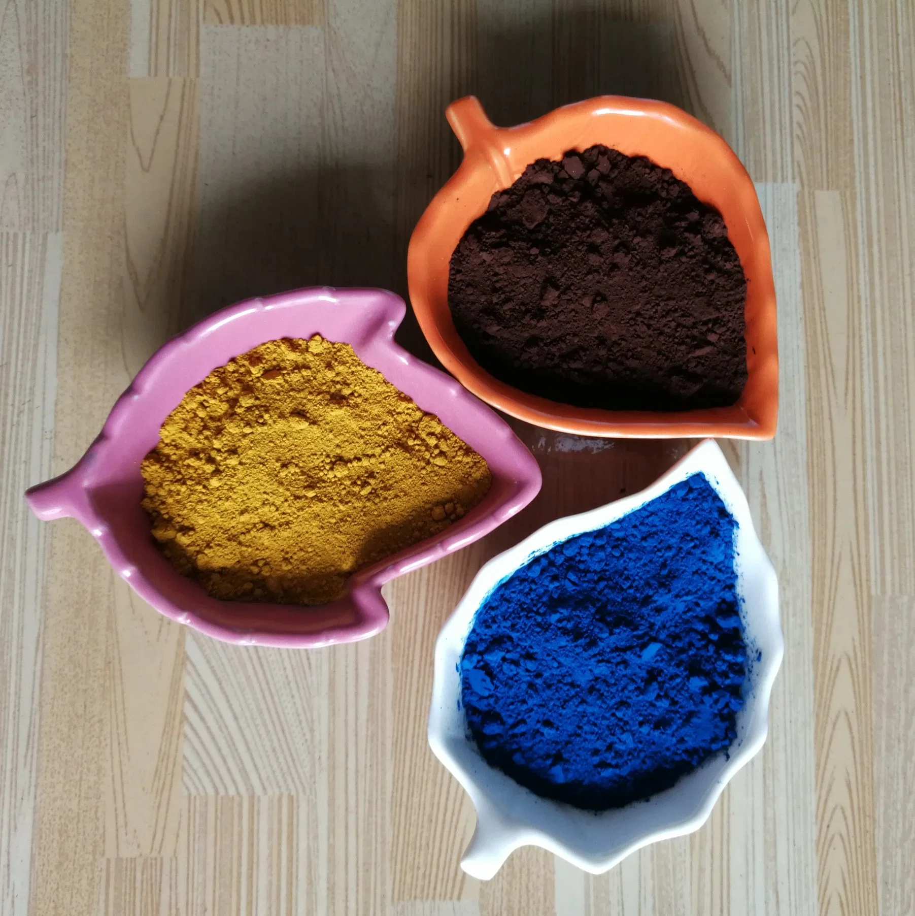 Raw Chemicals Coating Painting Masterbatch Inorganic Pigment Blue Iron Oxide