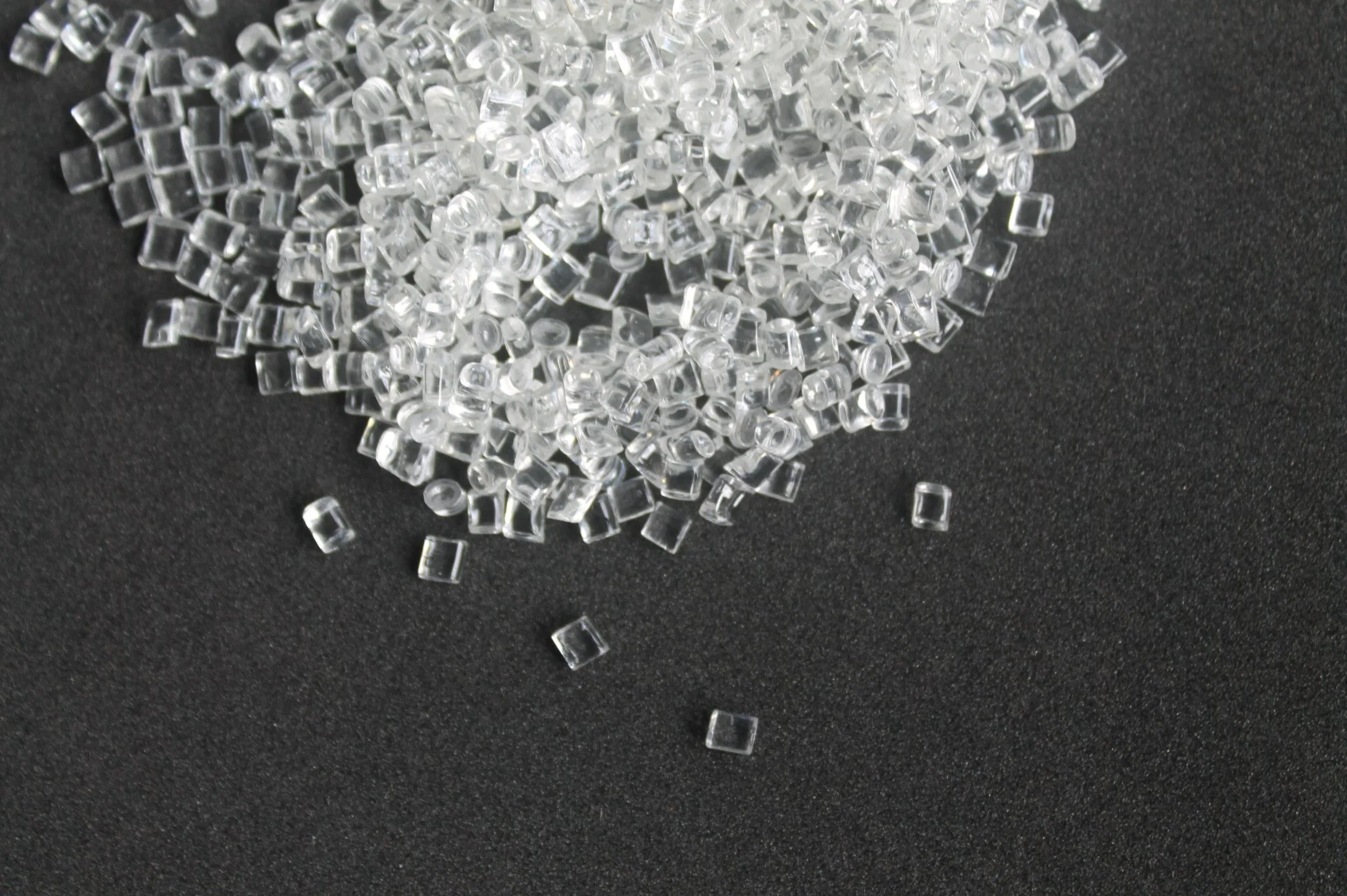 Polyester Chips Pet Resin for Low Melt Yarn