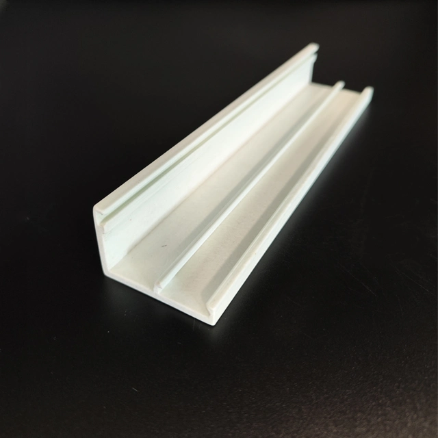 Perfis de fibra de vidro personalizados Perfis de plástico reforçado por fibra de vidro Profiles Produtos de Pulverizos FRP