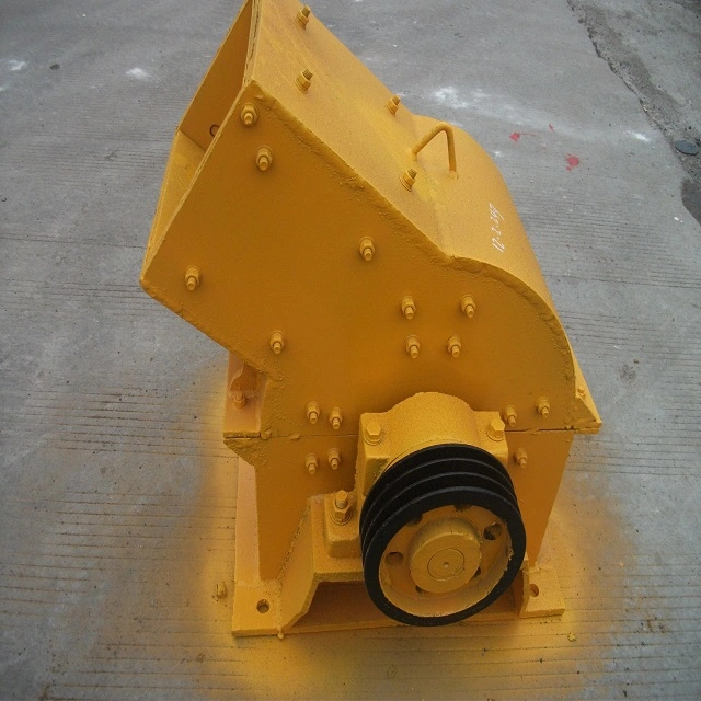 Capacity 15t/H Mobile Hammer Crusher in Crushing Plant