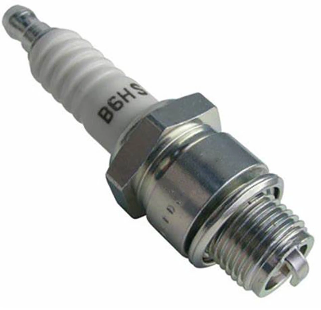 6812 D6HS Motorcycle Spark Plugs Wholesale/Supplier Auto Engine Parts Motor Engine Spark Plug Motorcycle Spare Plug