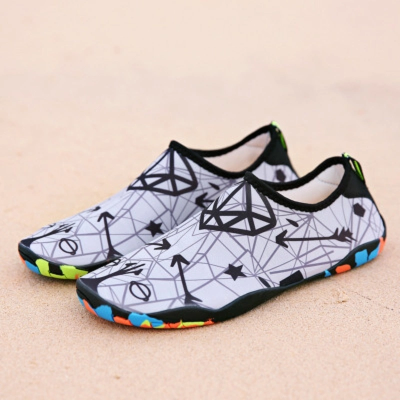 Breathable Aqua Shoes Quick Dry Water Shoes Barefoot Beach Shoes Diving Sneakers Wyz16376