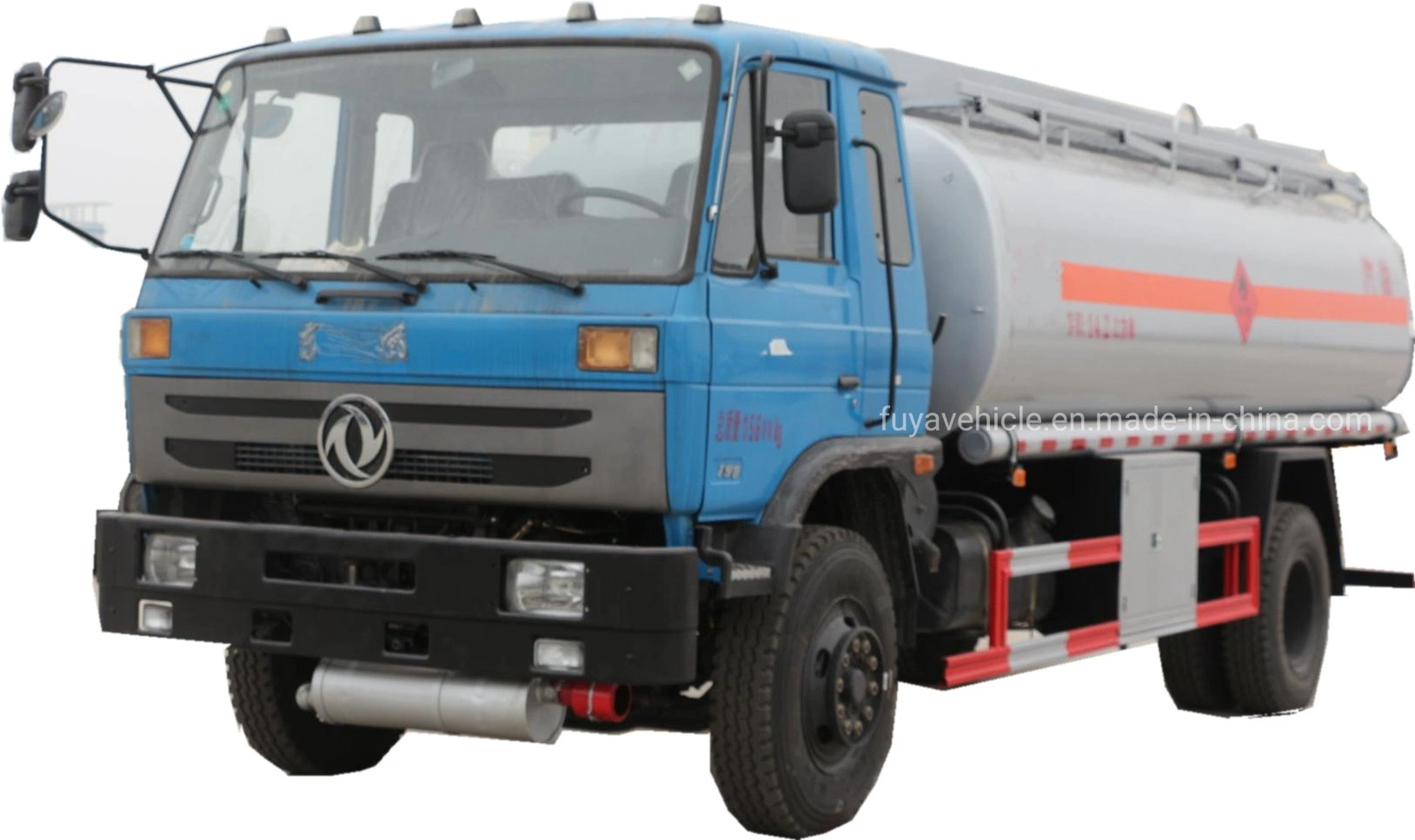 Precio barato Dongfeng 4X2 8m3 10m3 12m3 15m3 depósito de combustible Camiones en stock