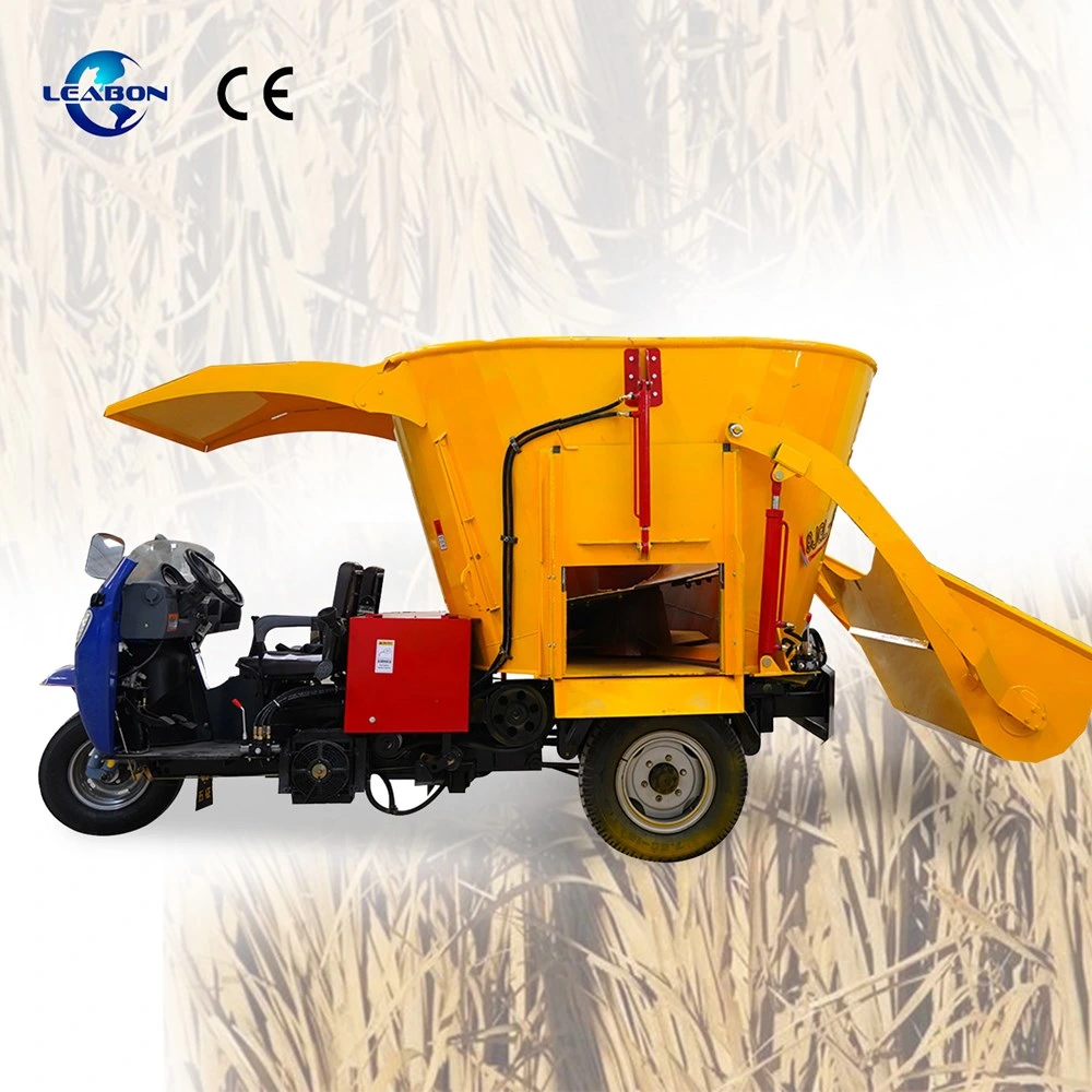 Horizontal Dry Wet Grass Straw Crusher Mixer Cow Feeding Mixing Equipment Tmr