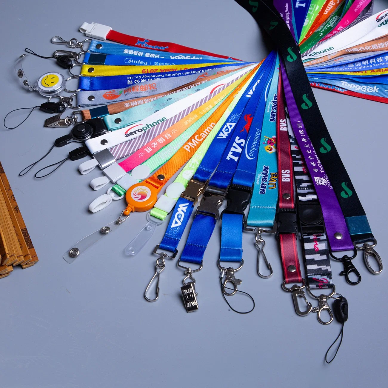 Adjustable Retractable Custom Lanyards with Quick Release Buckle