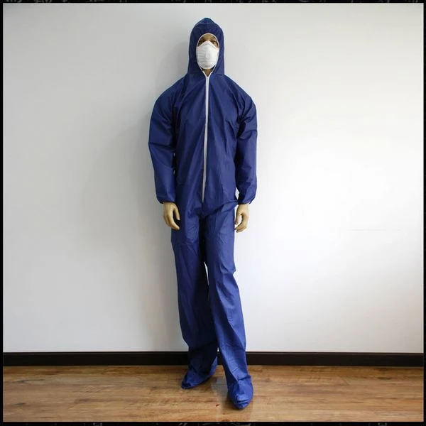 Encapuchados Nonwoven Jumpsuit blanco ropa de seguridad resistente a líquidos de tipo 5 6 protectora microporoso desechables mono con el logotipo personalizado