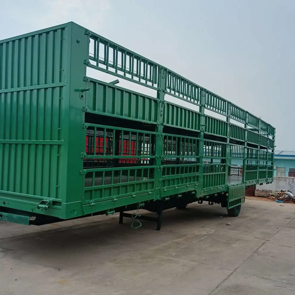 2 3 4 Axle Animal Transport Stake Fence Semi Trailer for Transport Cattle Sheep Horse