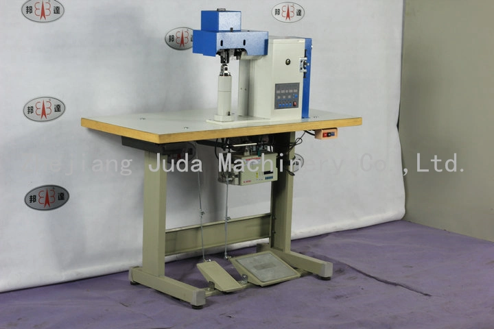 Automatic Cementing Separating Sides and Pounding Machine Shoe Making Machine