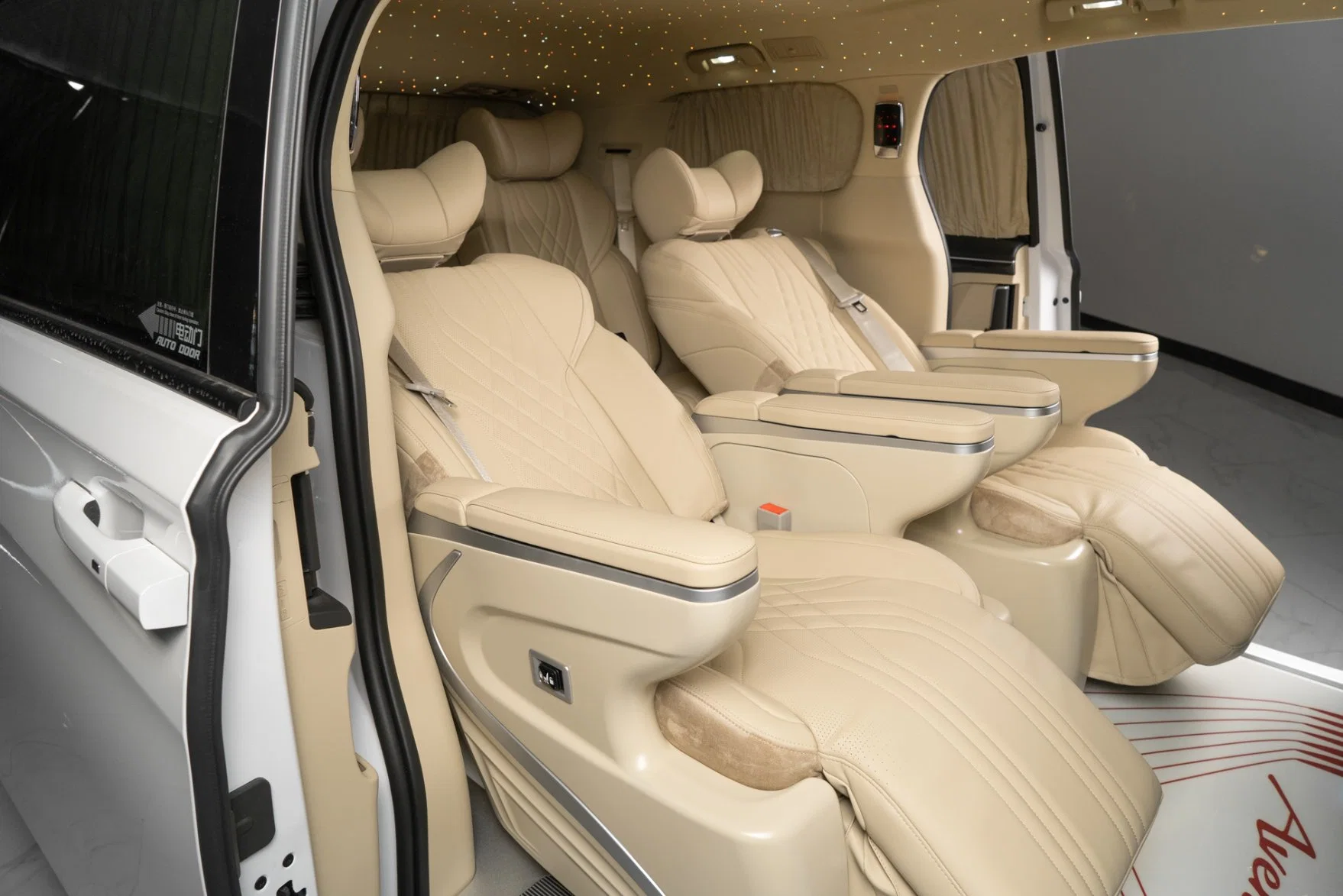 for Odyssey Luxury Leather Car Auto Seat with Fully Automatic System Massage