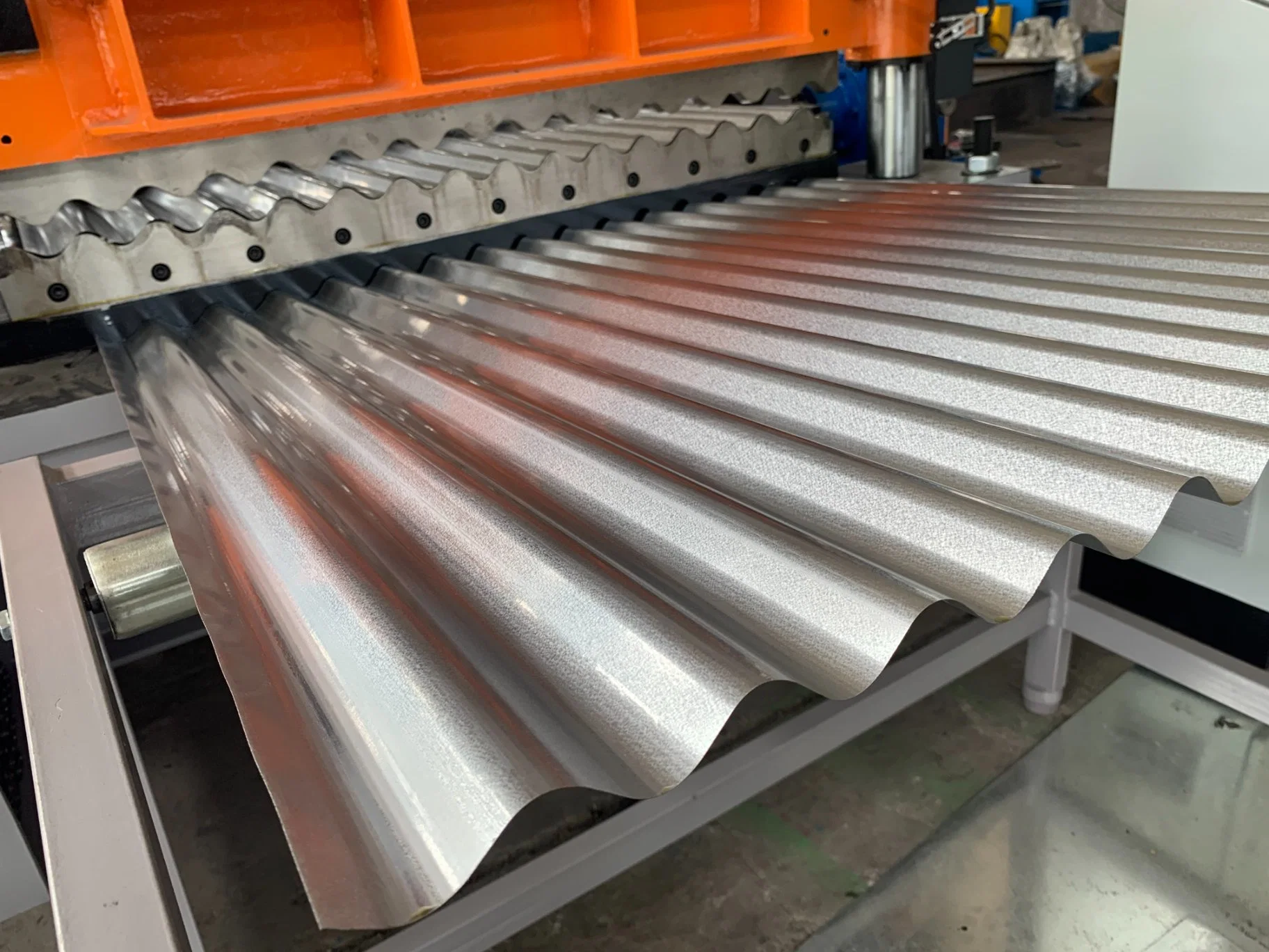 Prime Hot Dipped Galvalume Aluzinc 55% Aluminium Corrugated Steel Roofing Sheet Price From China Cold Rolled Iron Metal Zinc Coated Greenhouse Building Material