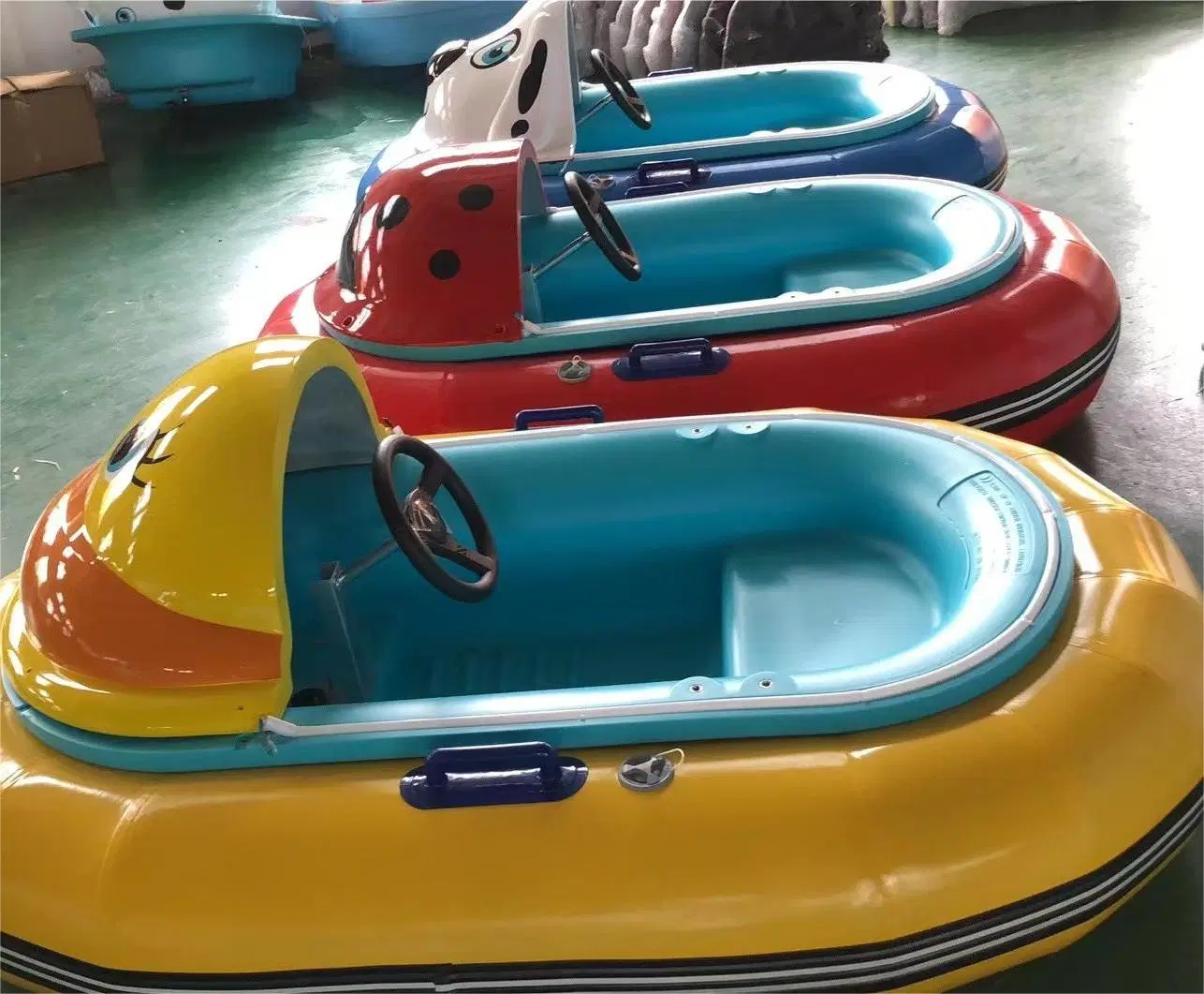 Best Selling PVC Kids Inflatable Bumper Boat with Electric Motor Lake