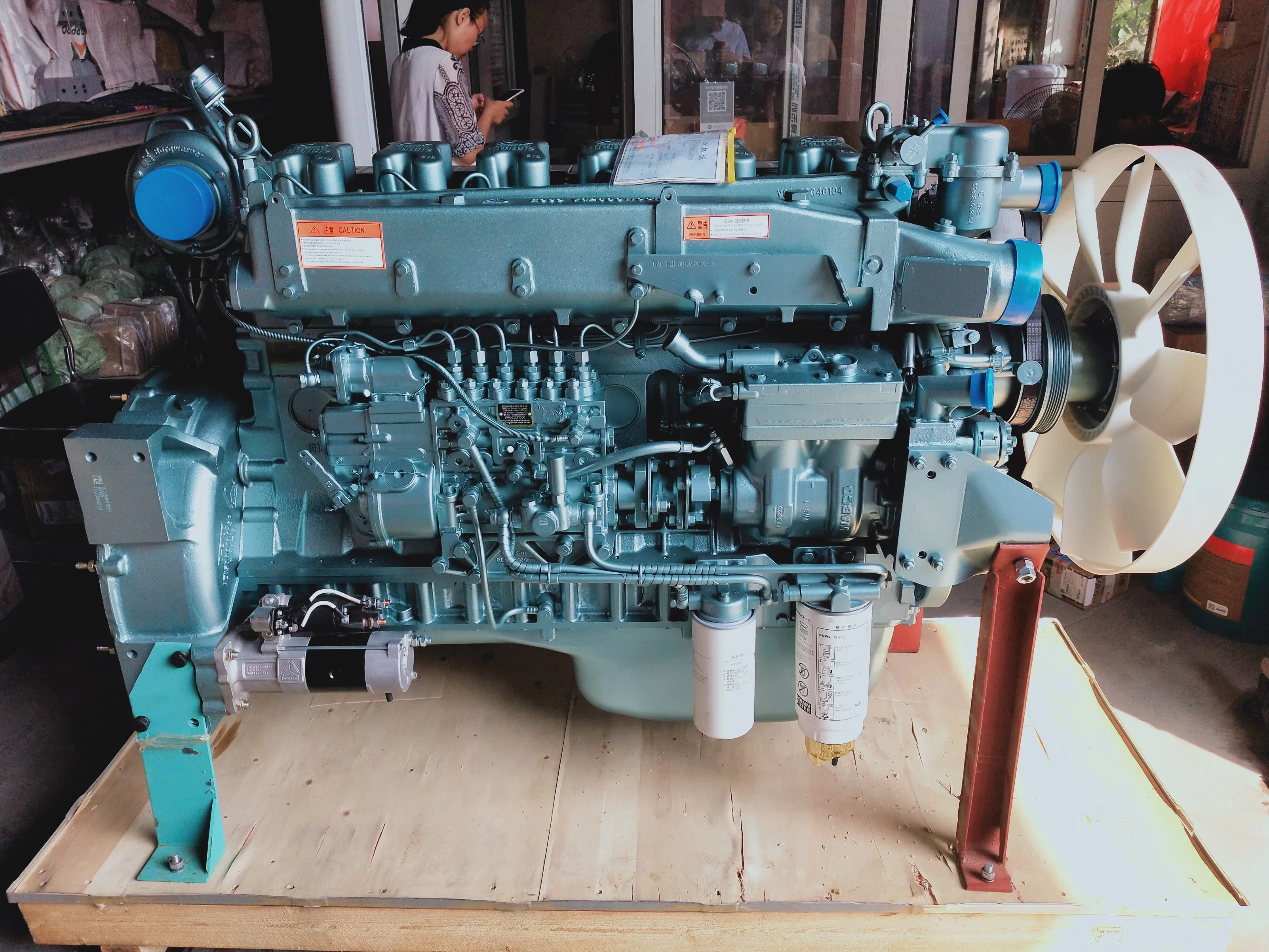 Supply Original Shacman Sinotruck HOWO FAW Foton Truck Spare Parts Hot Sale 250HP 300HP 350HP 400HP 6 Cylinder 6CTA Series Tech Marine Engine Sdec Made Boat