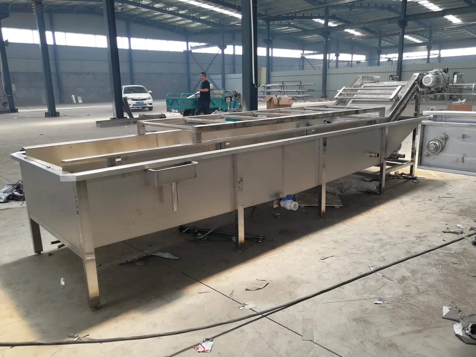 Commercial Vegetable and Fruit Air Bubble Washer Automatic Industry Water Saving Vegetable and Fruit Washer