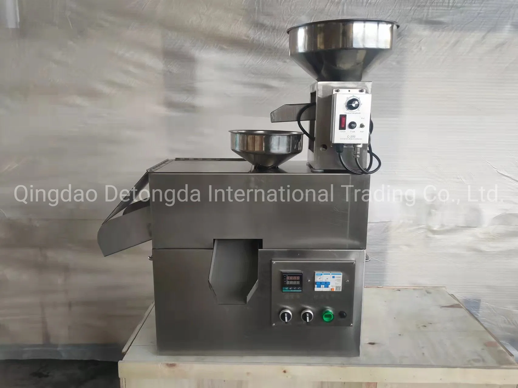 Home Use Automatic Small 52type 220V 380V Peanuts Olive Soybean Oil Press Machine