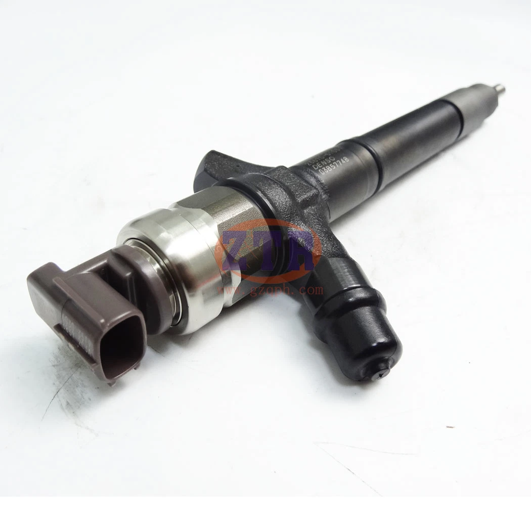 Auto Parts Fuel Injector Nozzle for Toyota Landcruiser 1vd 23670-51031