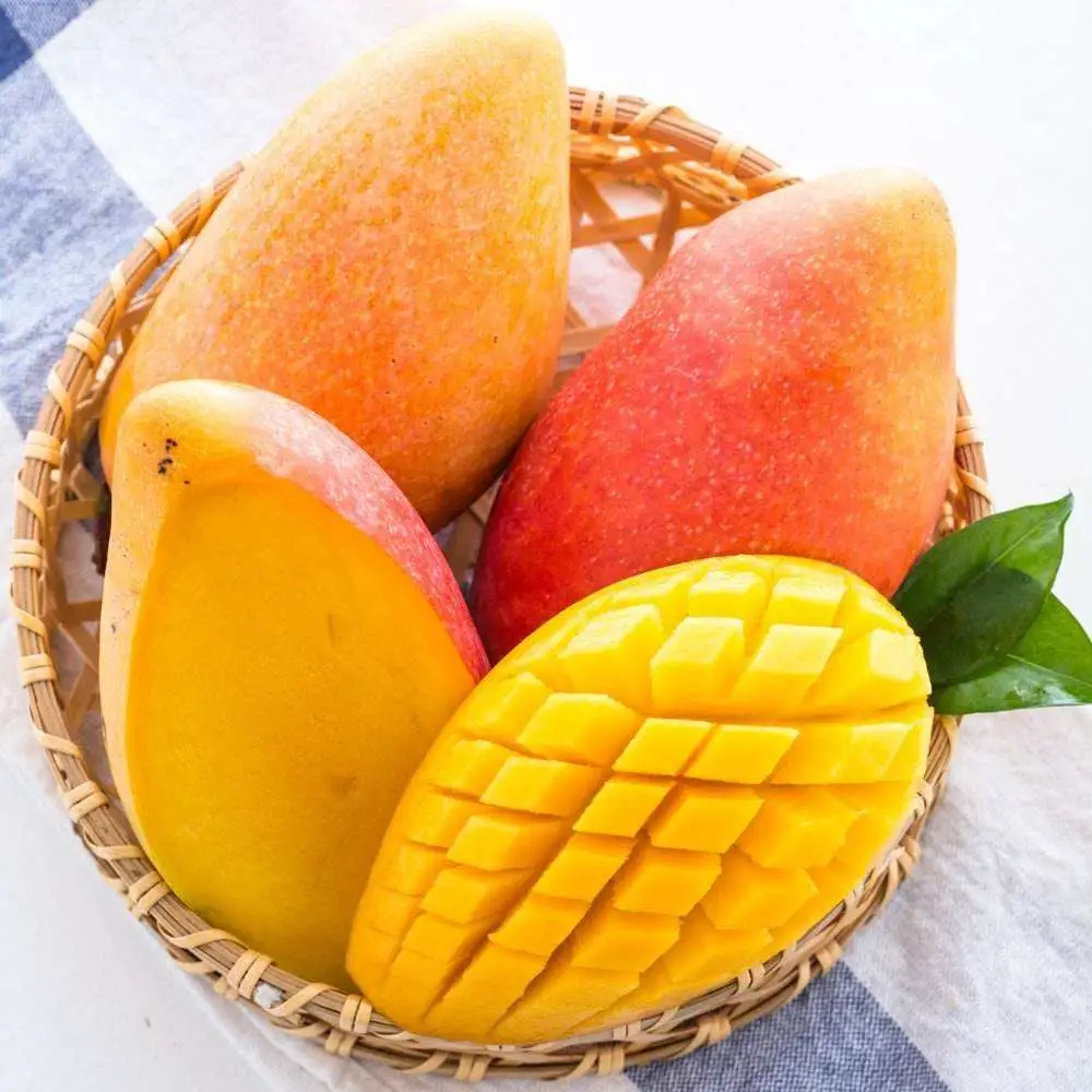La province de Hainan Guifei mango mango doux vente douce saveur Original Package Fruits frais avec la certification de la FDA