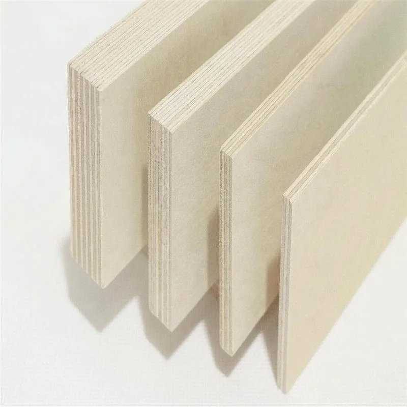 Wholesale/Supplier Plywood Pine Wood Board 12mm 15mm 18mm Panel Sheet Melamine Faced Plywood