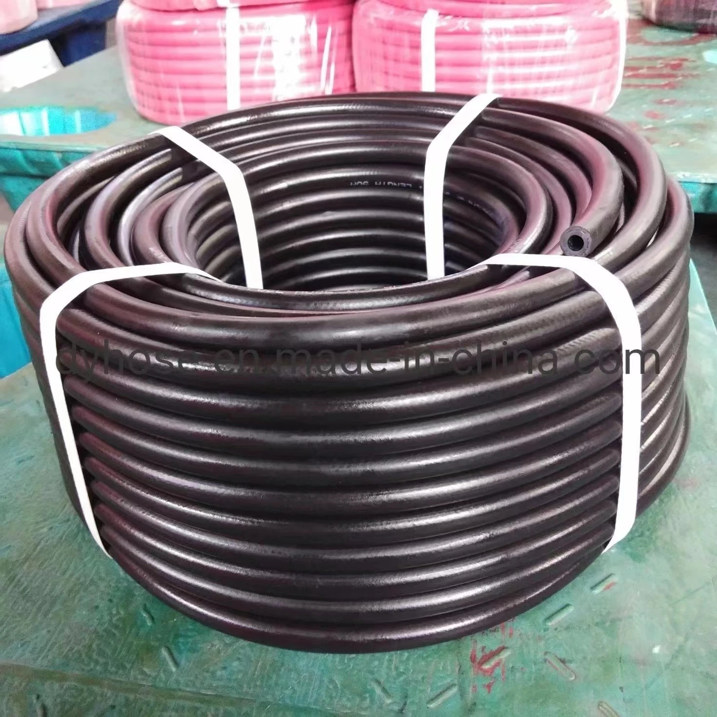 High Pressure Hose Assembly Hydraulic Oil Pipe Steel Wire Braided Rubber Tube High Temperature and High Pressure Customization