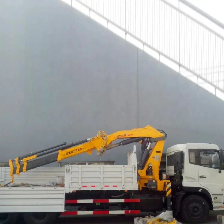 Sq8zk3q Chine flèche repliée de 8 tonnes montée sur camion Grue avec vente de pièces de rechange