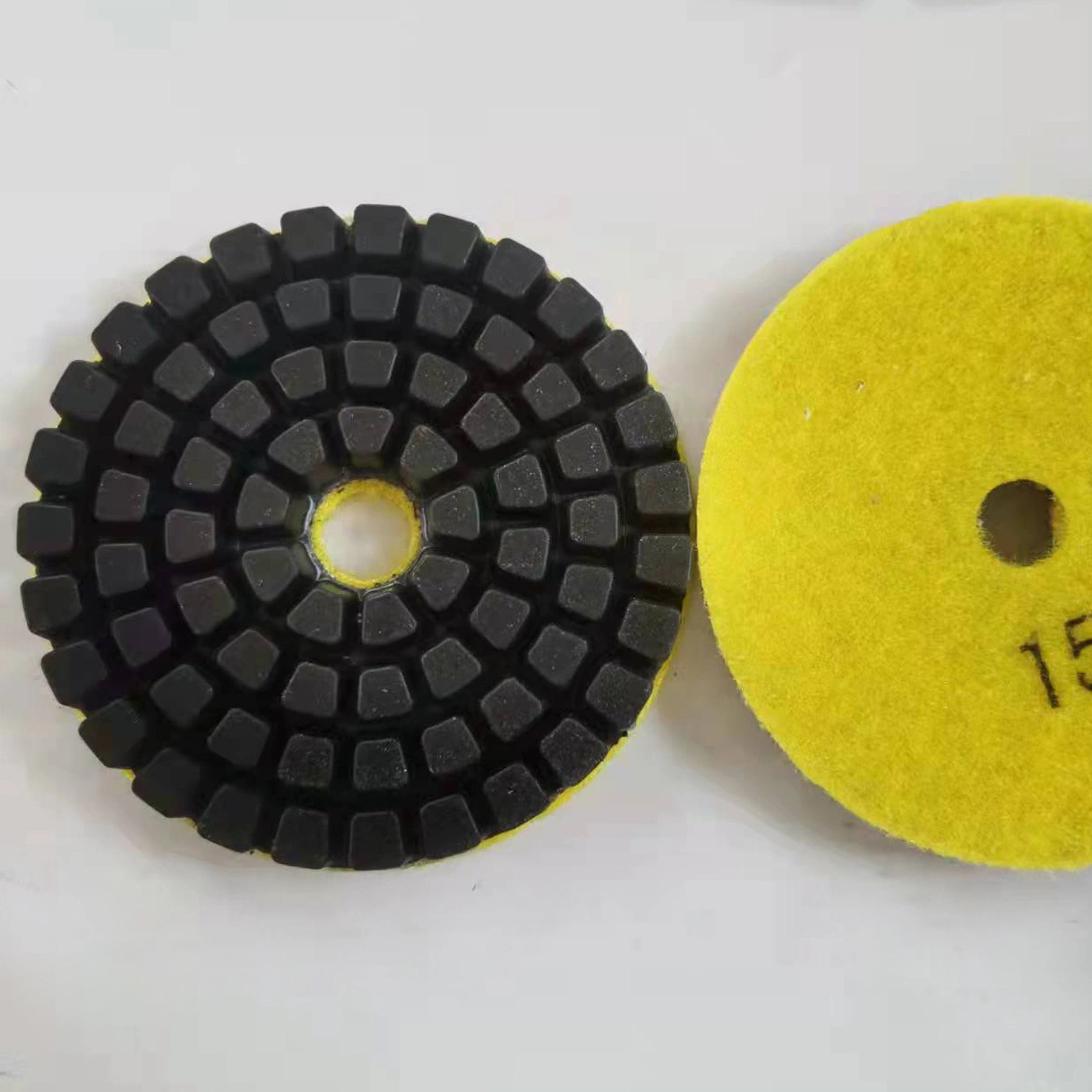 Resin Polishing Disc 4 Inch 5 Inch Wet Flexible Polishing Pads with Five Segments Diamond Polishing Pads for Concrete and Terrazzo Floor