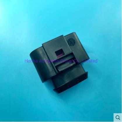 Auto Parts 4b0973724 for Volkswagen Audi Ignition Coil Harness 4p Plug DJ7043f-3.5-21 Connector