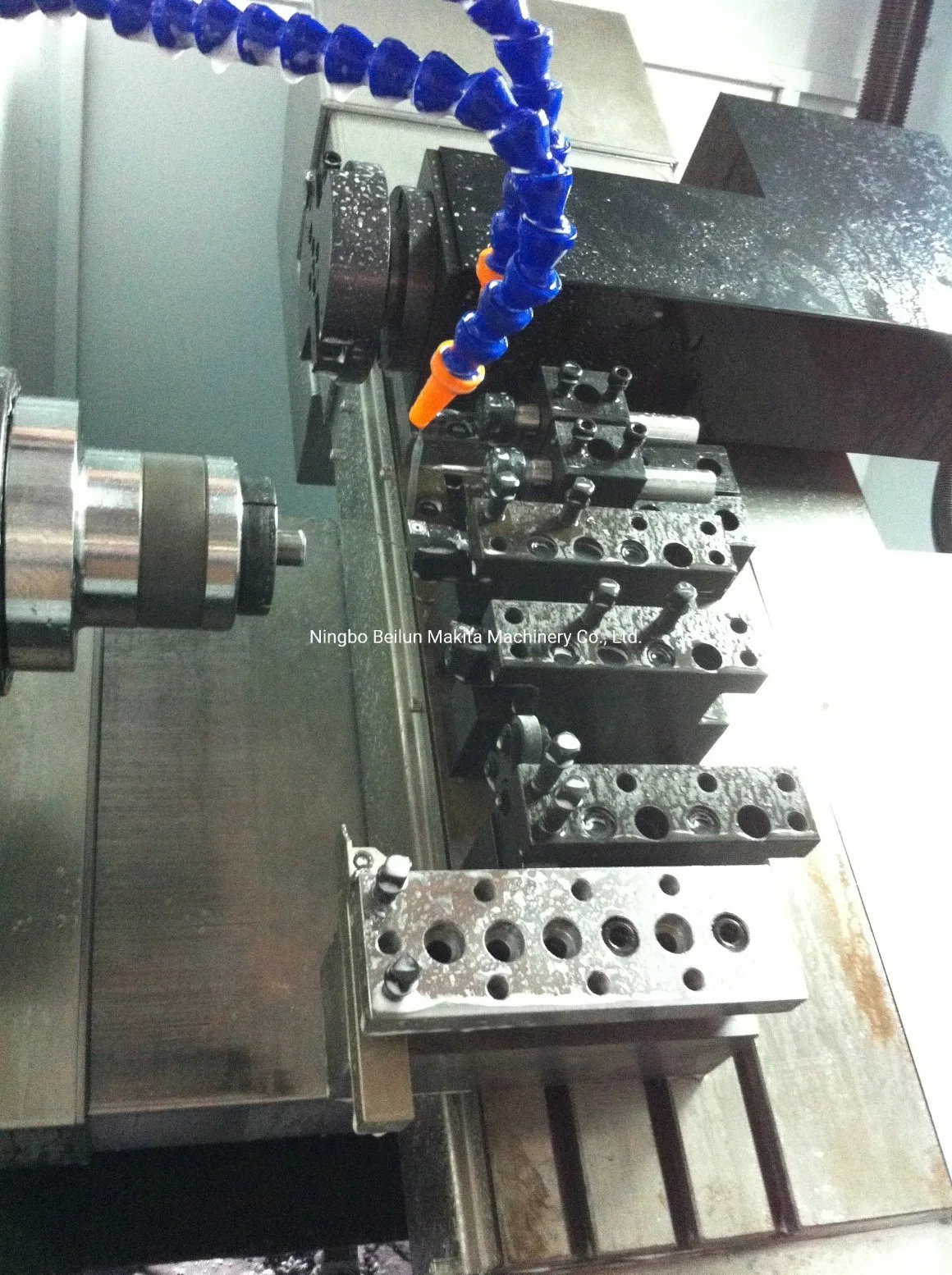 Automatic High Speed High Precision Slant Bed Linear Guid Rail Metal Cutting CNC Lathe Machine