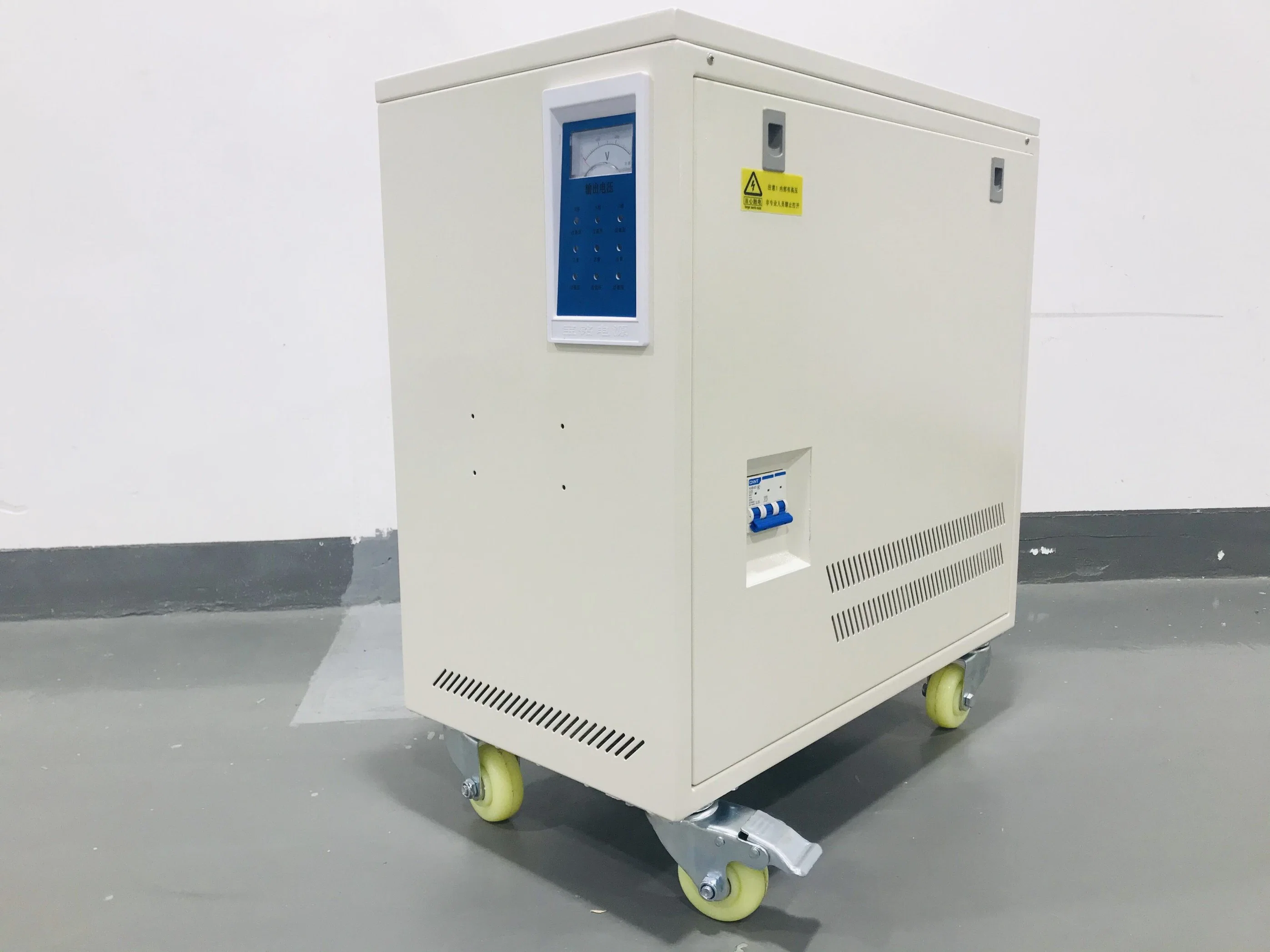 Transformateur électronique d'isolation et régulateur de tension de 10 kVA pour machine d'insertion automatique avec CE 380V/220V/200V.