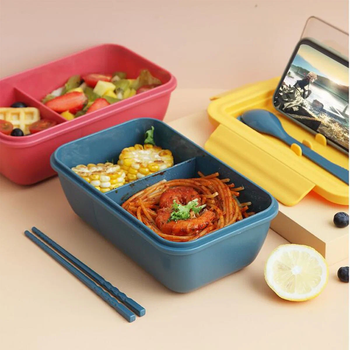 Plastic Lunch Box Sealed Fresh Food Storage Container with Spoon