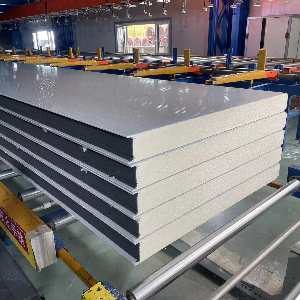 50/100/150mm PIR/PUR Sandwich Panel Warehouse