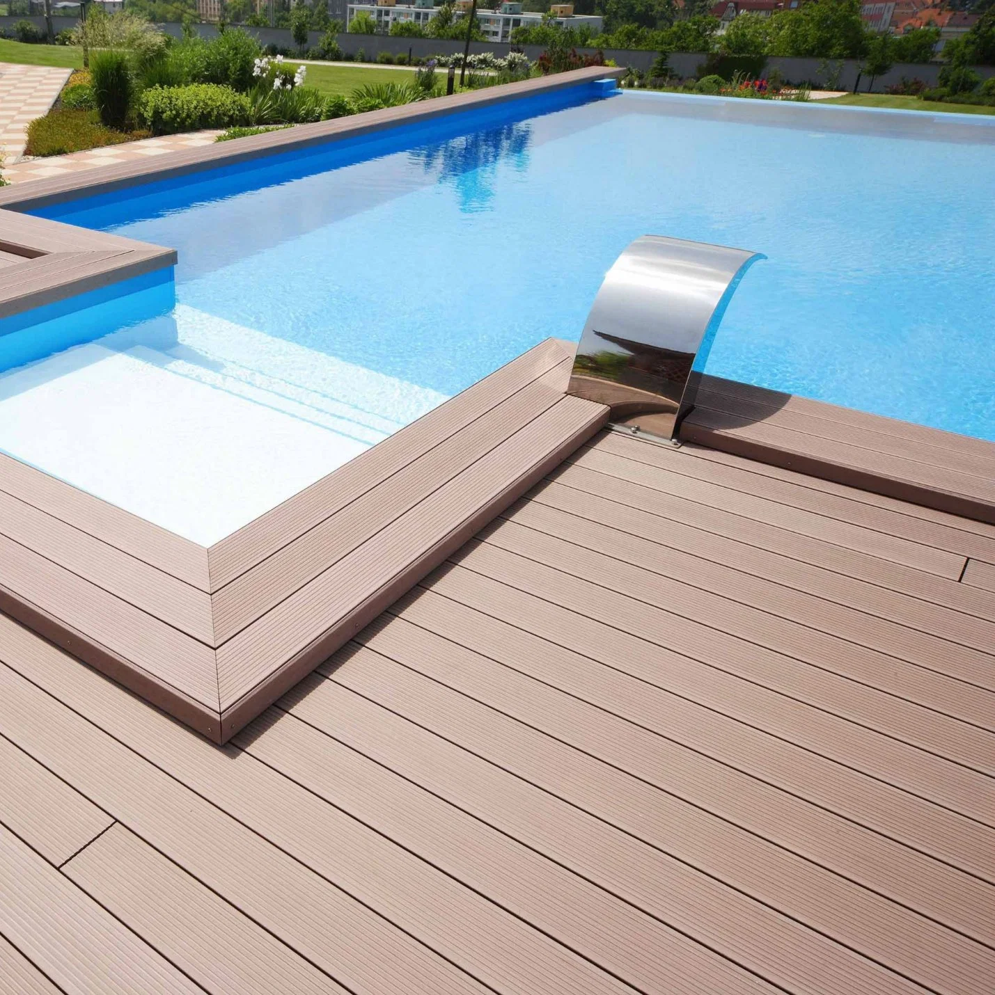 Günstige Composite-Deck Outdoor Garten Schwimmbad Bodenbeläge 3D Co-Extrusion WPC-Decking