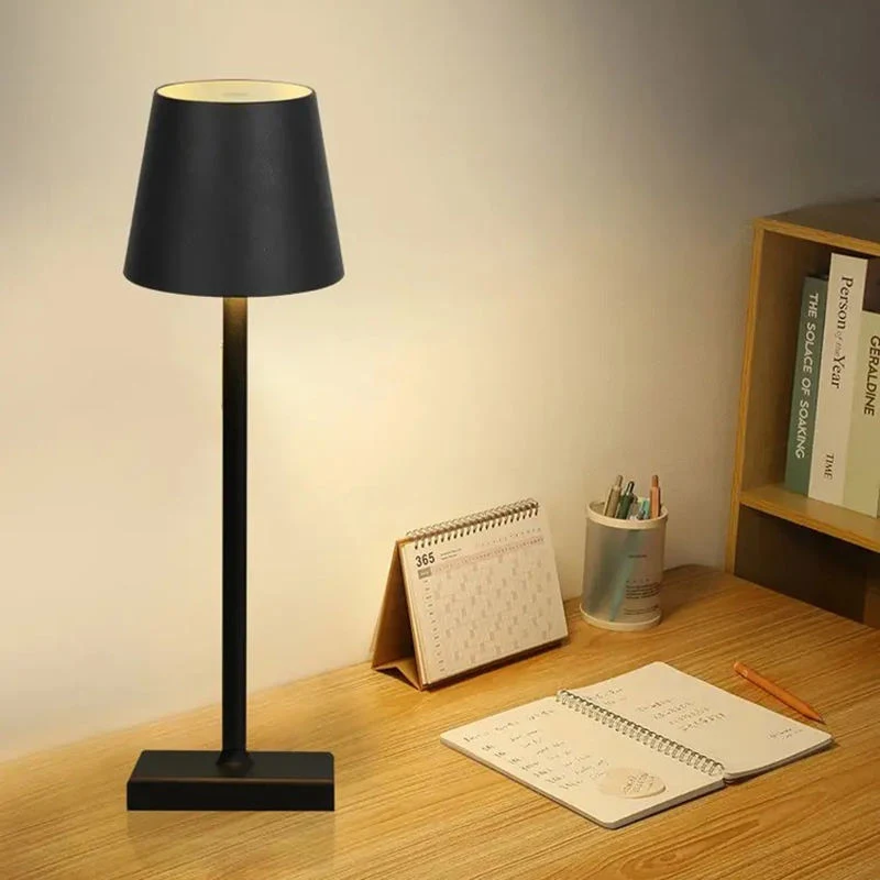 Rechargeable Decorative Light Eye Protect Metal Rechargeable Table Lamp