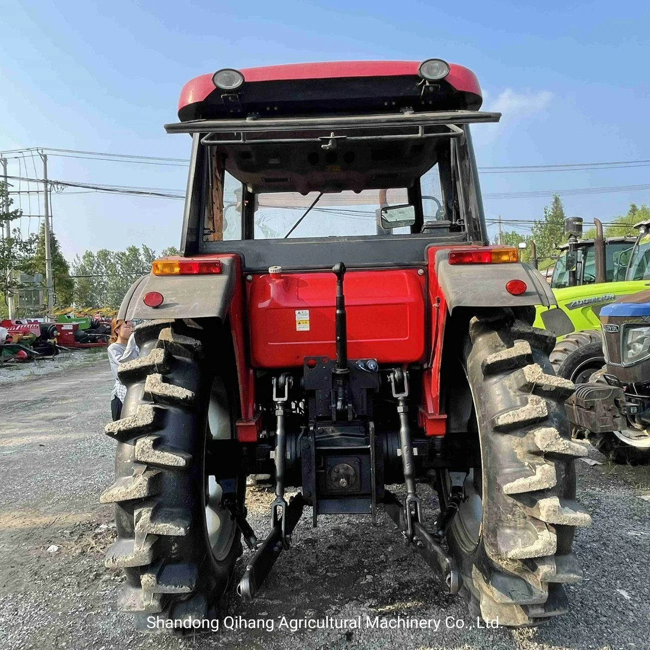 الماكينات الزراعية أفضل الأسعار للجرار رباعي الدفع Yto Lx904 90HP