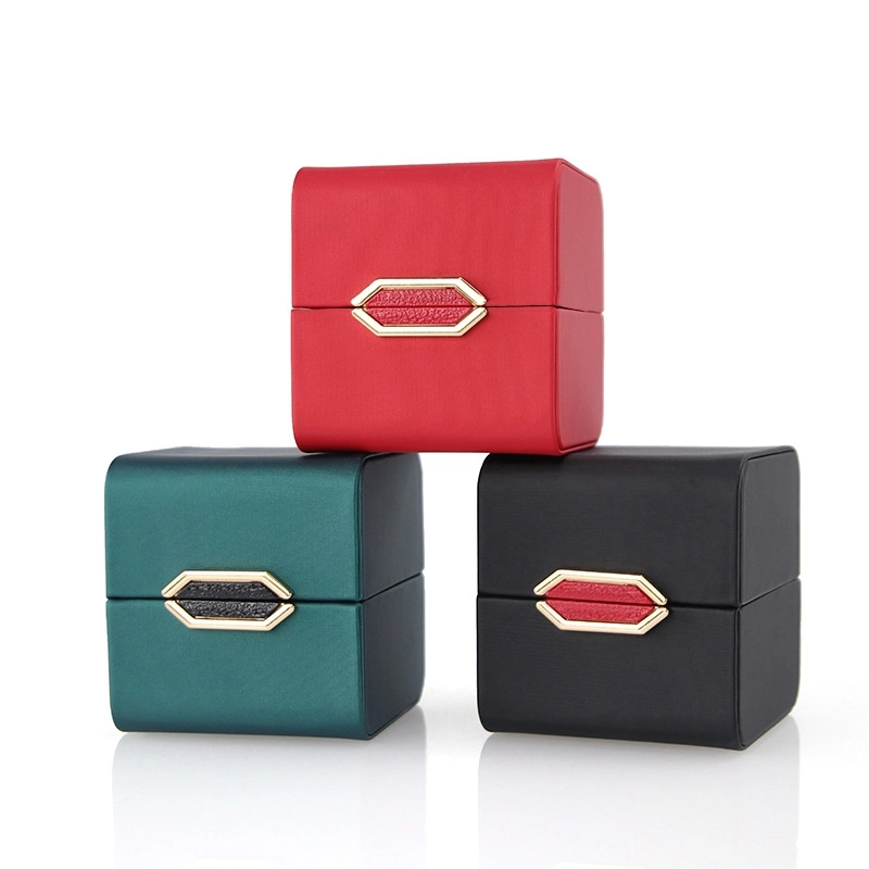 Top Quality Creative Lip Lock Double Opening PU Jewelry Pendant Ring Box