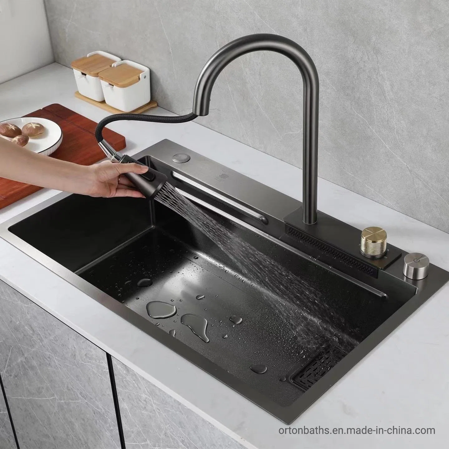 Ortonbath Waterfall Wash Multi-function 304 Acero inoxidable amplio fregadero de cocina Estación de trabajo con cascada de lluvia Cocina grifo Mezclador fregadero