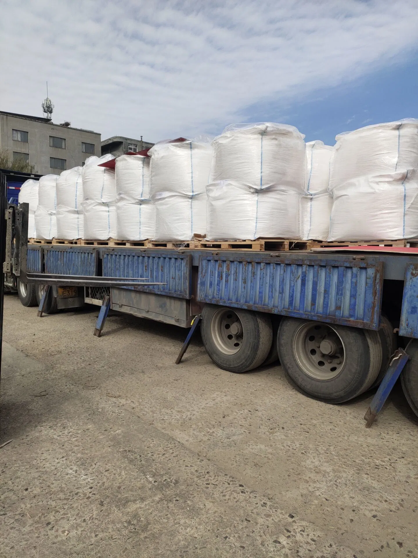 China Best-Selling Ring Soda Ash Light/Sodium Carbonate 99.2% CAS 497-19-8